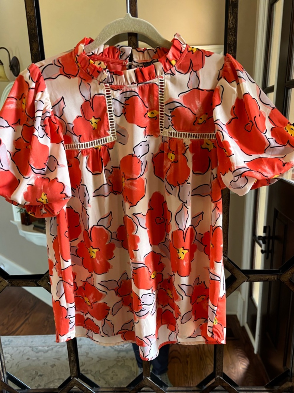 Red Floral Puff Sleeve Blouse